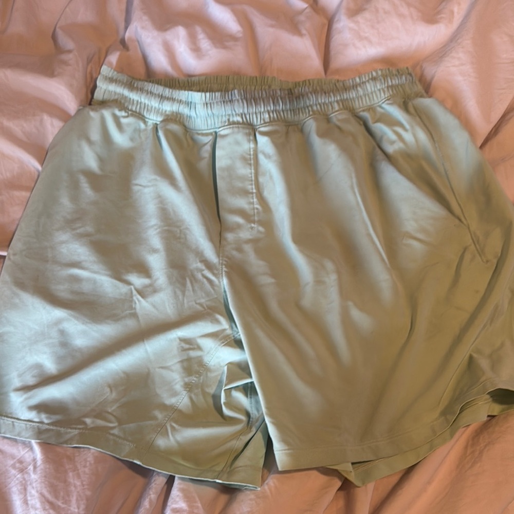 Light Green Lululemon size large